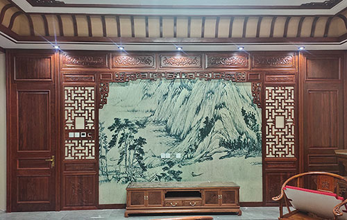 桐城中式仿古别墅客厅背景墙花格木作装饰